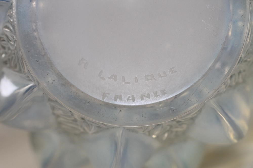 A LALIQUE BLUE OPALESCENT GLASS VASE in "Rampillon" pattern Image