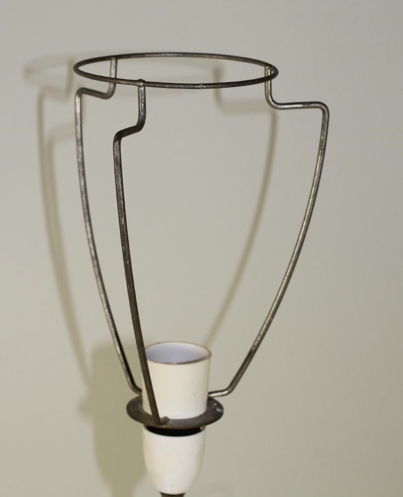 A LARGE SILVER PLATED ELECTRIC TABLE LAMP BASE Image