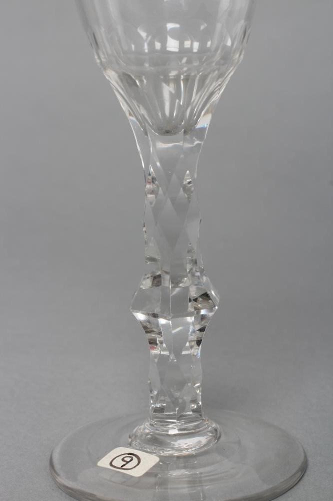 A SMALL WINE GLASS Image