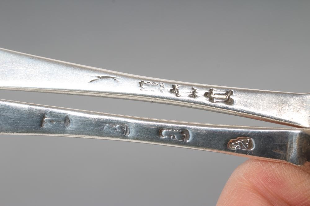 TWO GEORGE III SILVER FANCY BACK DESSERT SPOONS Image