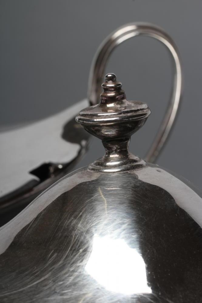 A PAIR OF GEORGE III SILVER SAUCE TUREENS AND COVERS Image