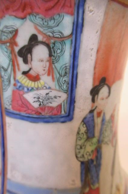 A LARGE PAIR OF CHINESE PORCELAIN ALCOVE VASES of baluster form with pierced lug handles Image