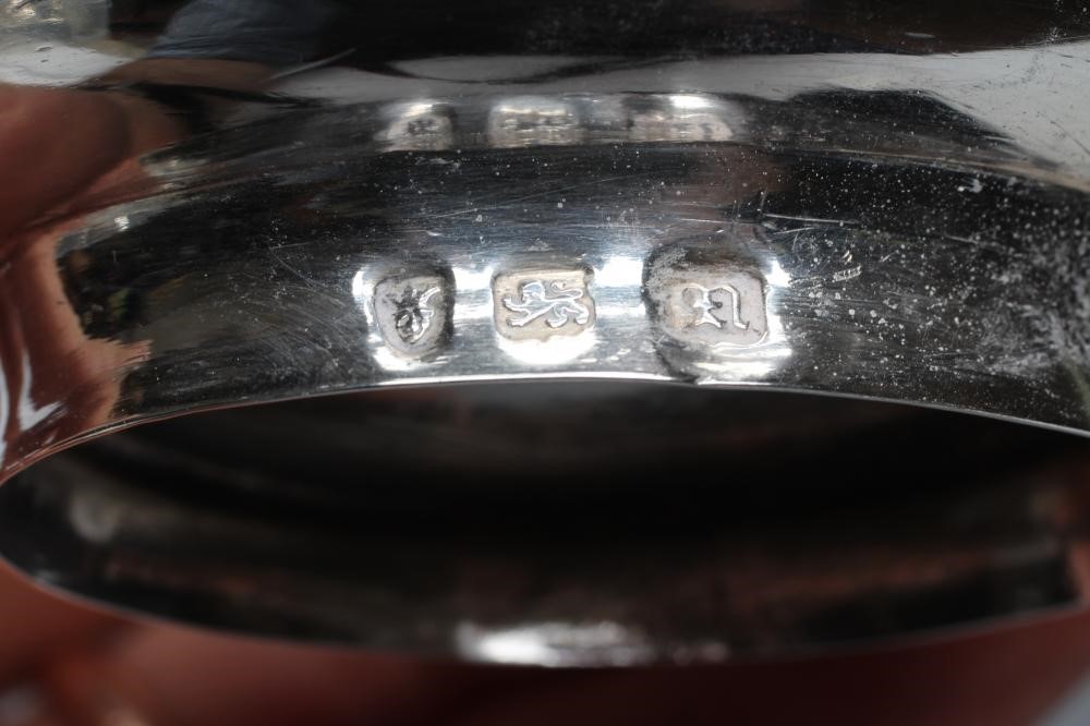 A GEORGE III SILVER WIREWORK SWEETMEAT BASKET Image