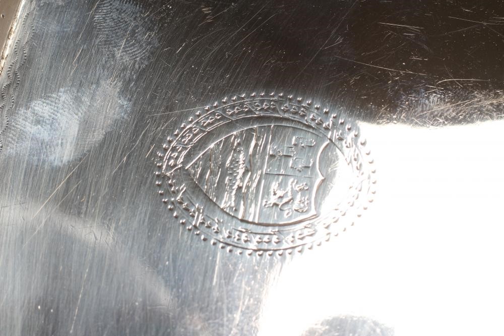 A GEORGE III SILVER SCISSOR SNUFFERS TRAY Image