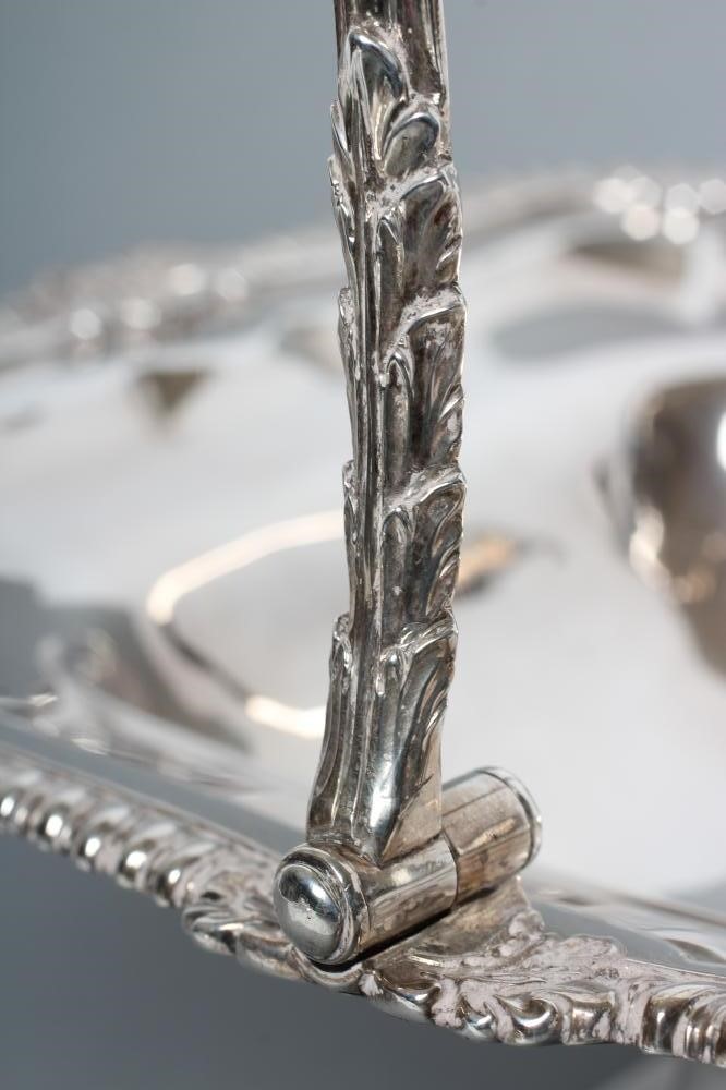 A LATE GEORGE III SILVER BASKET Image