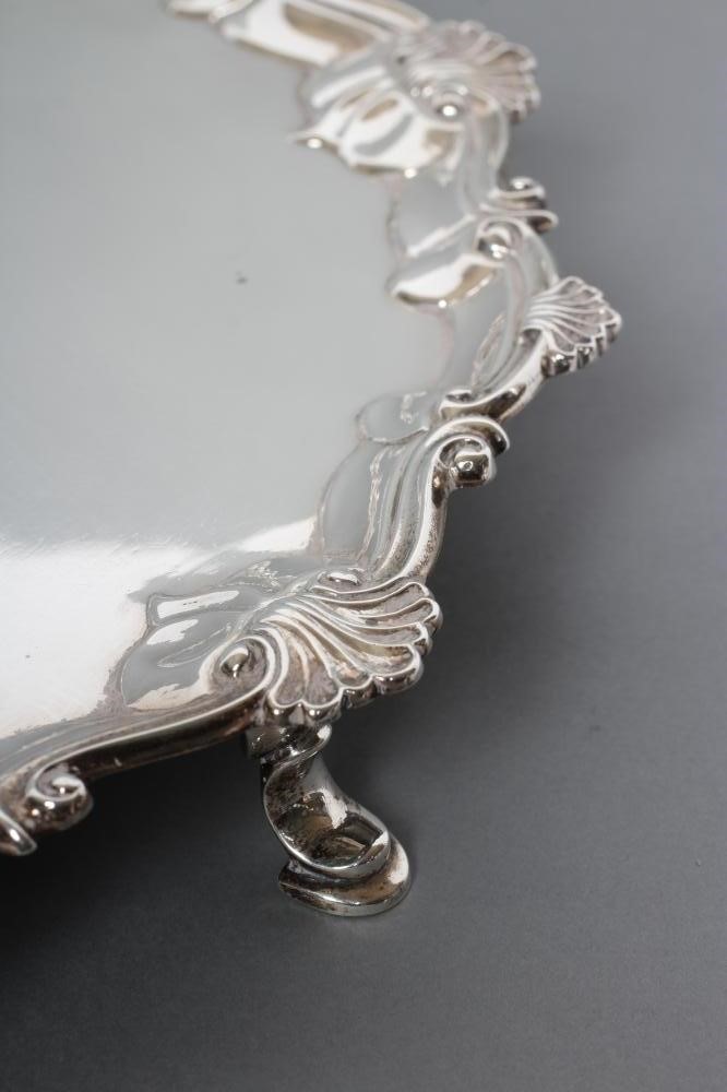 A GEORGE III SILVER SALVER Image