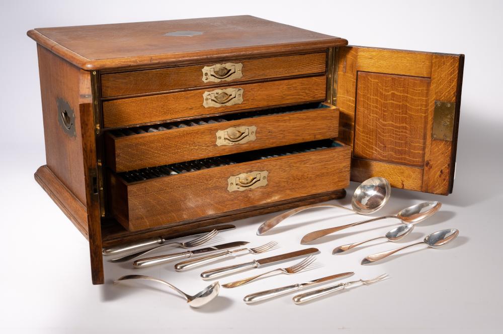 AN EDWARDIAN SILVER TABLE SUITE for twelve place settings Image