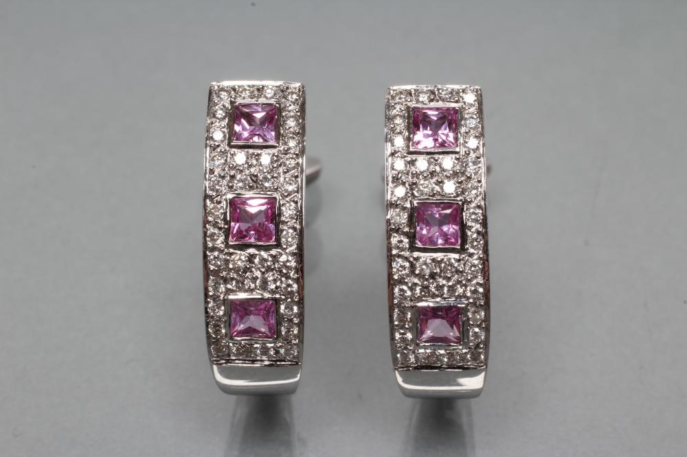 A PAIR OF FRENCH CLIP EARRINGS to match the previous lot Image