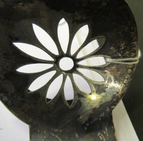 A CHINESE SILVER STIFF HINGED BANGLE Image