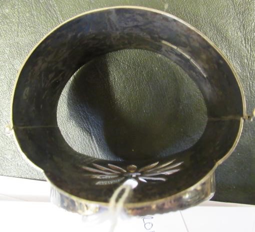 A CHINESE SILVER STIFF HINGED BANGLE Image