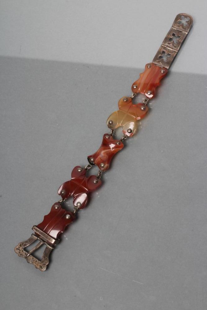 A VICTORIAN SCOTTISH STRAP BRACELET Image