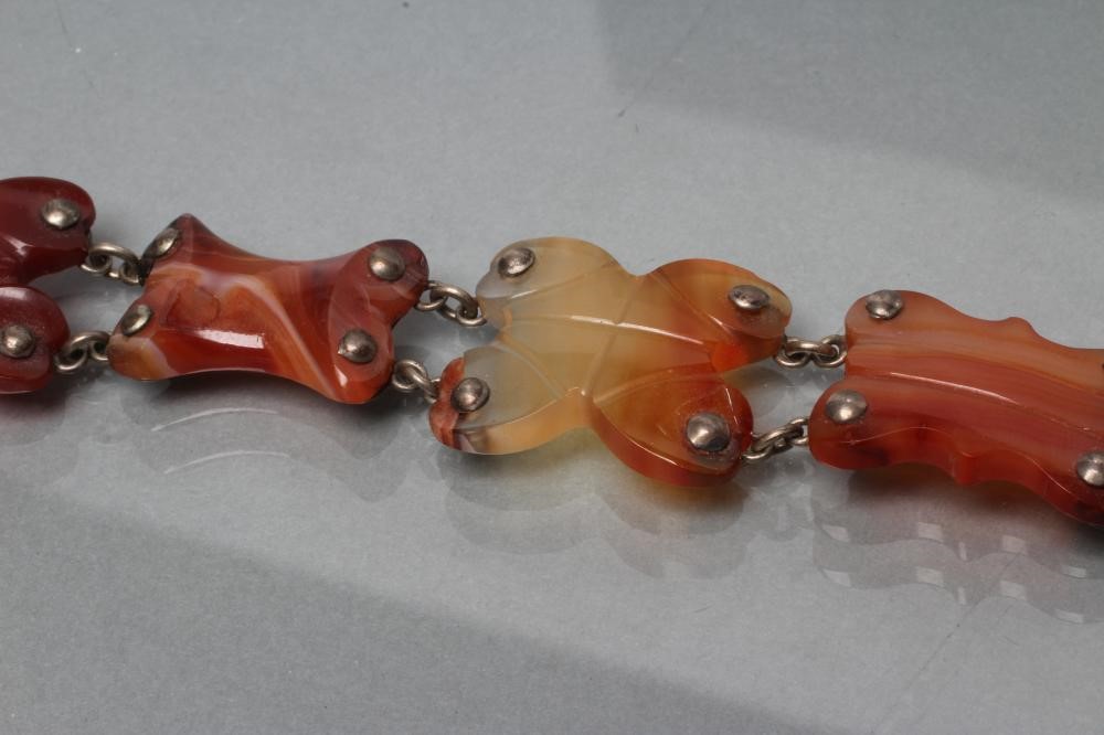 A VICTORIAN SCOTTISH STRAP BRACELET Image