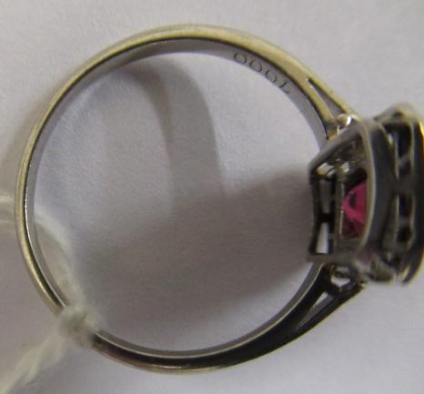 AN ART DECO PLAQUE RING Image