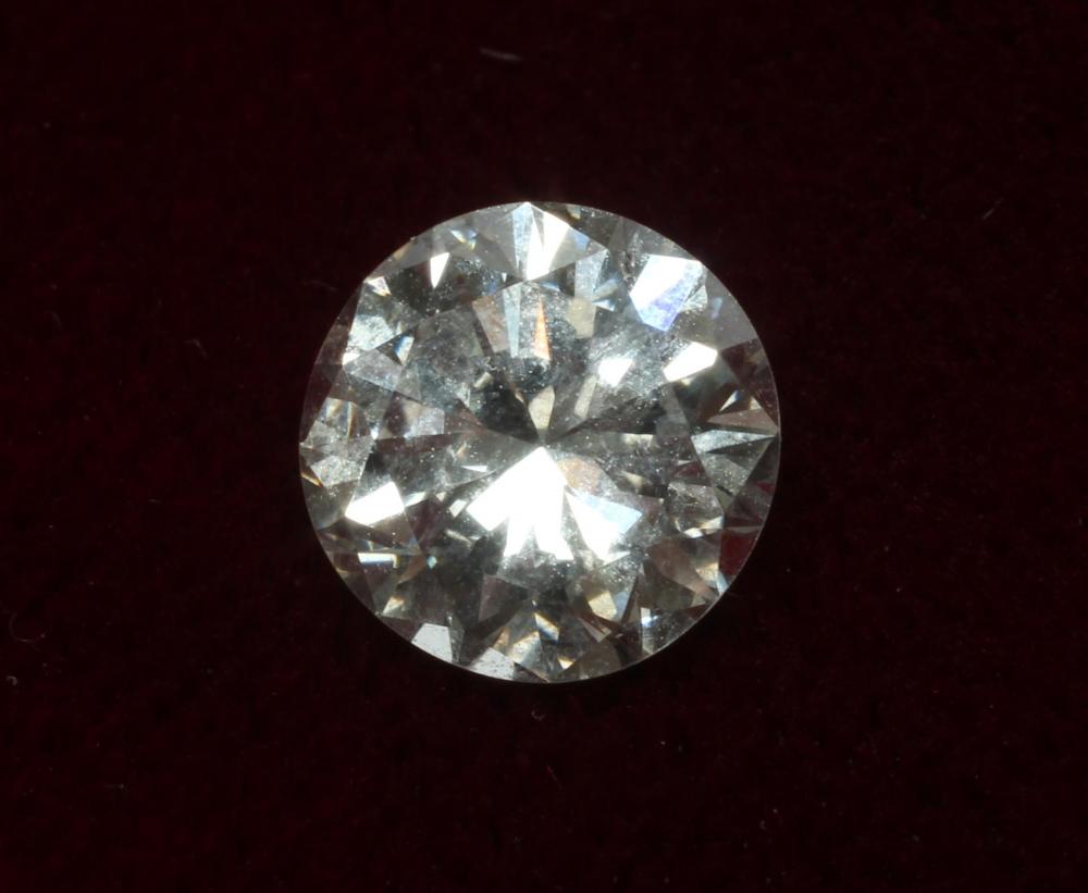 A BRILLIANT CUT DIAMOND of approximately 1.75cts Image
