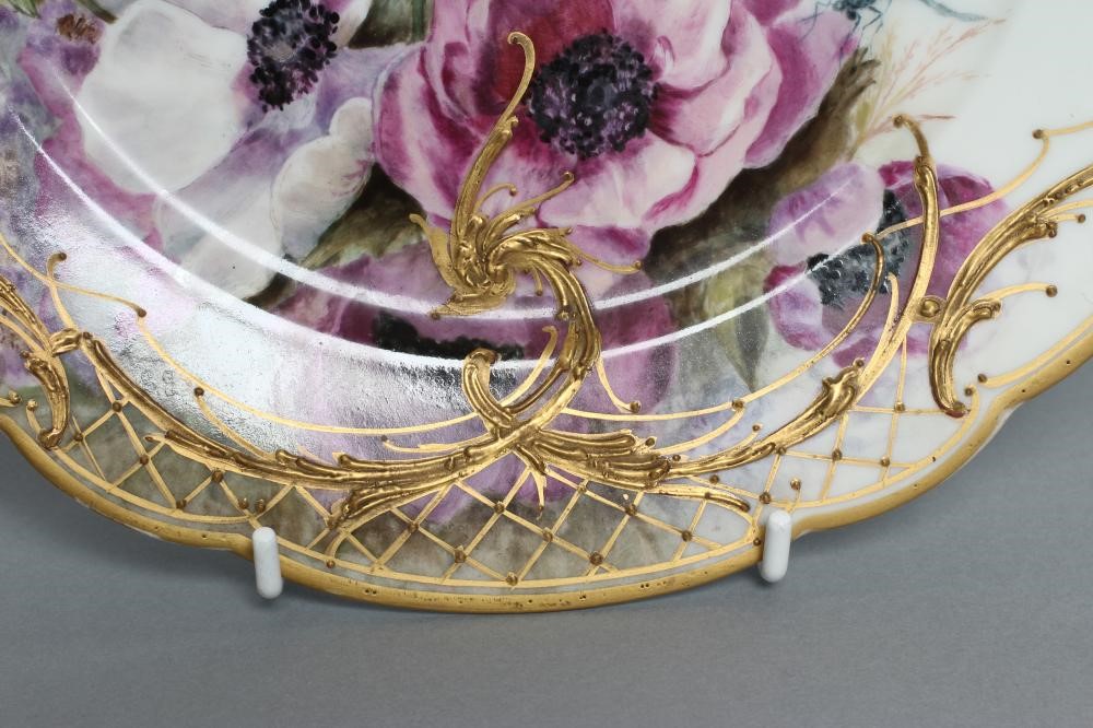 A PAIR OF KPM BERLIN PORCELAIN CABINET PLATES Image