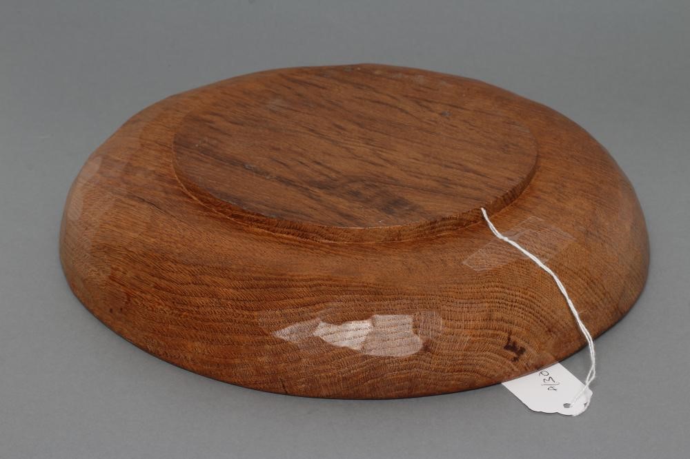 A ROBERT THOMPSON ADZED OAK BOWL Image