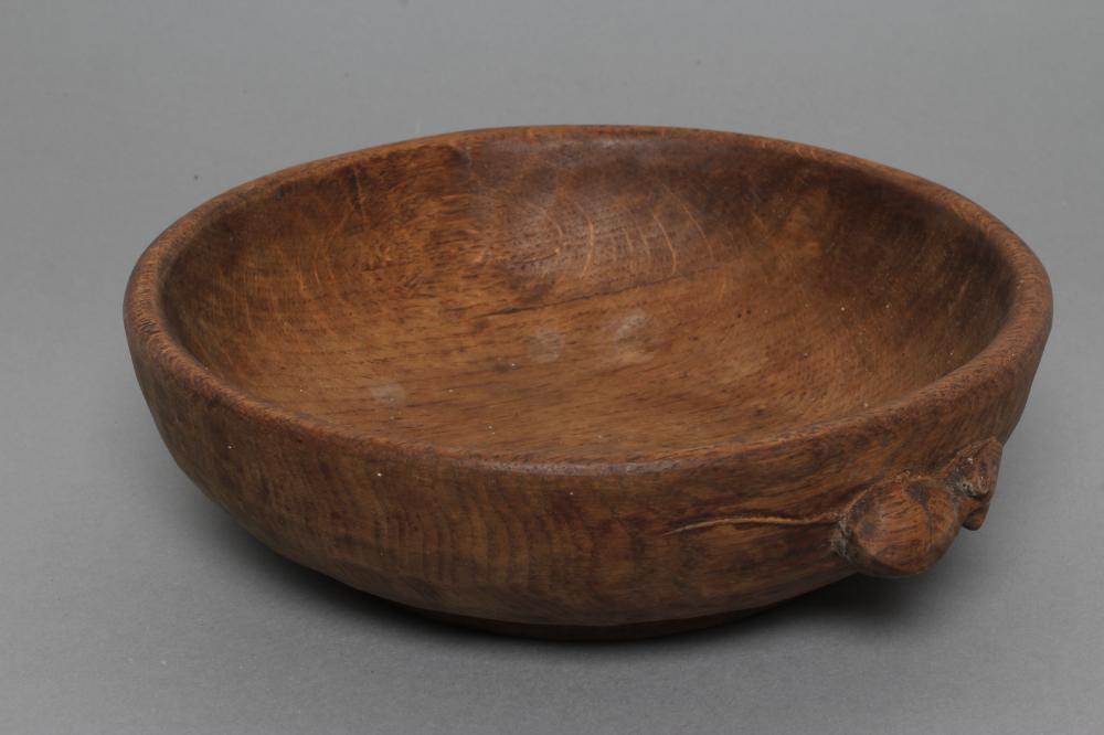 A ROBERT THOMPSON ADZED OAK FRUIT BOWL Image