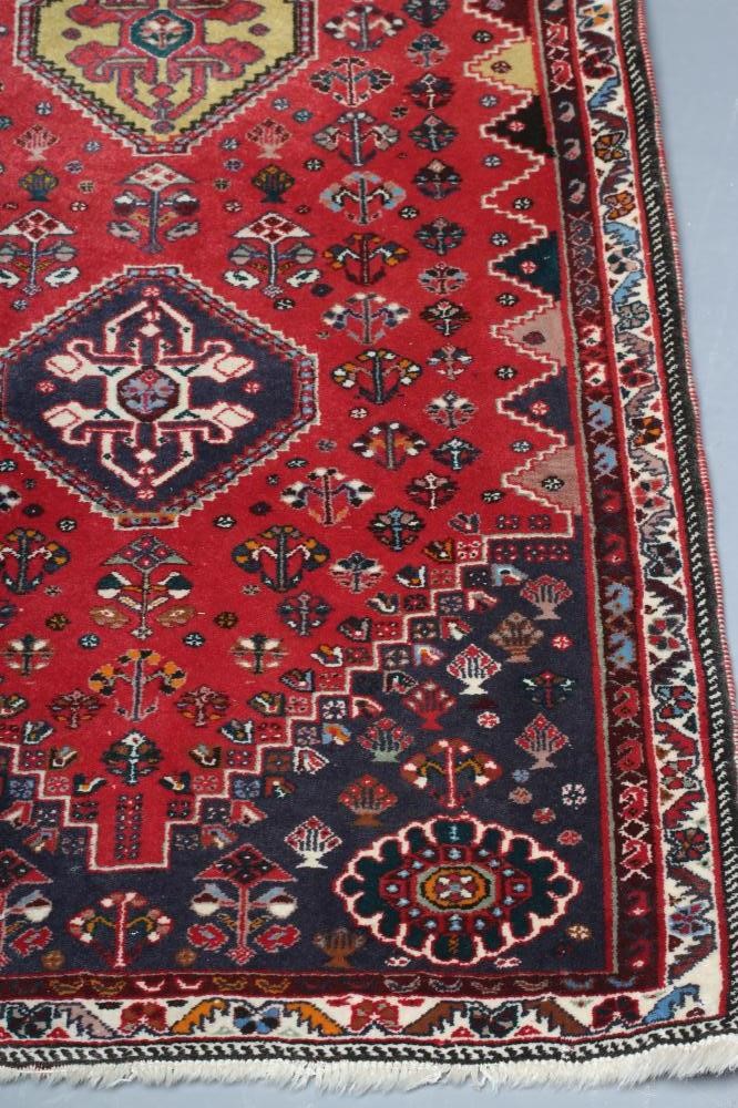 A QASHQAI WOOL RUG Image