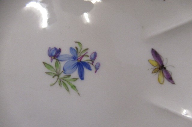 A MEISSEN PORCELAIN CABINET CUP AND SAUCER Image