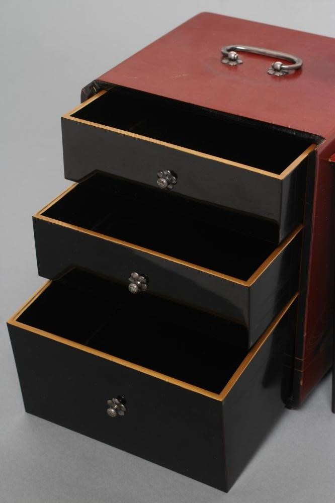 A JAPANESE LACQUER KODANSU Image