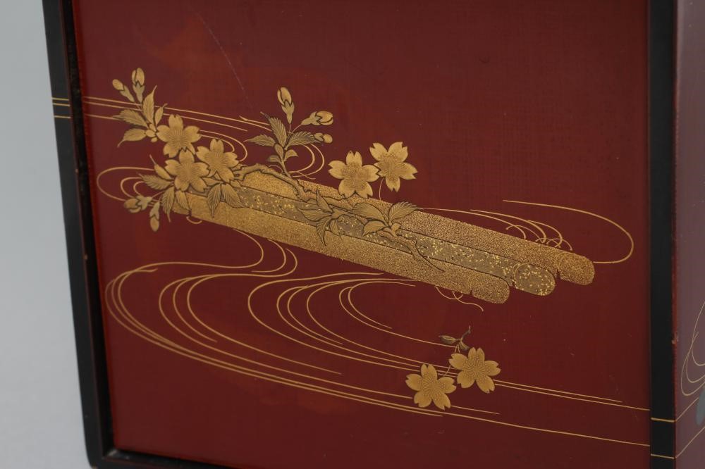 A JAPANESE LACQUER KODANSU Image