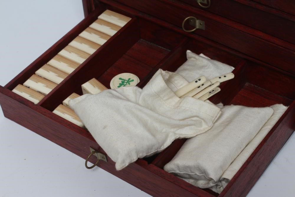 A CHINESE BONE AND BAMBOO MAH-JONG SET Image