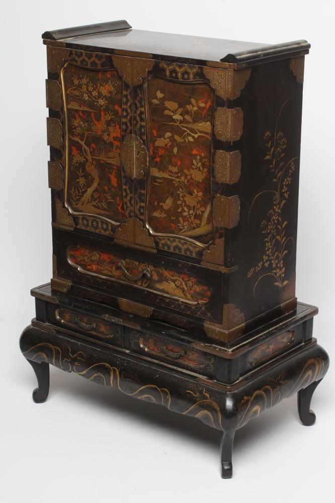 A CHINESE BLACK LACQUERED TABLE CABINET Image