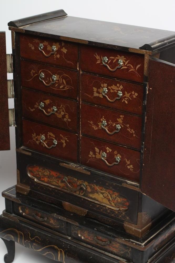 A CHINESE BLACK LACQUERED TABLE CABINET Image