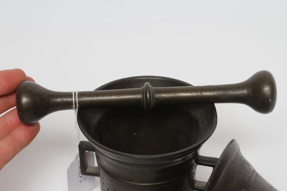 A BRONZE MORTAR Image