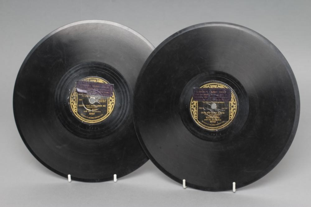 BILLIE HOLIDAY AND BENNY GOODMAN BLUE WAX COLUMBIA 78 R.P.M. RECORDS Image