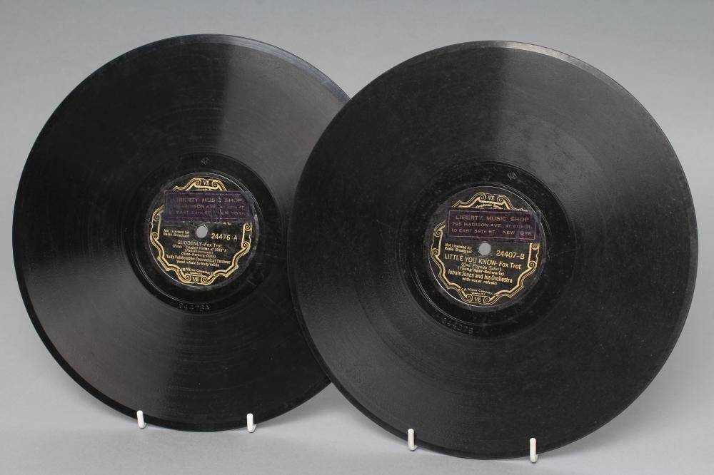 BILLIE HOLIDAY AND BENNY GOODMAN BLUE WAX COLUMBIA 78 R.P.M. RECORDS Image