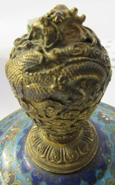 A CHINESE CLOISONNE ENAMEL TRIPOD CENSER AND COVER Image