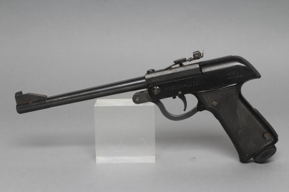 A RUSSIAN PREDOM-LUCZNIK AIR PISTOL Image