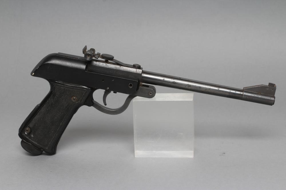 A RUSSIAN PREDOM-LUCZNIK AIR PISTOL Image