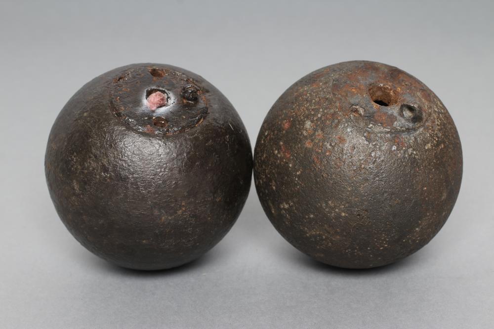 TWO CIVIL WAR PERIOD CANNON BALLS both with fuse hole and roughly 2 / 3/4" diameter (Est. plus 21% Image