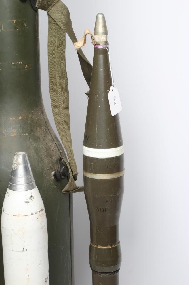 A JAVELIN MISSILE LAUNCHER CARRYING CASE Image