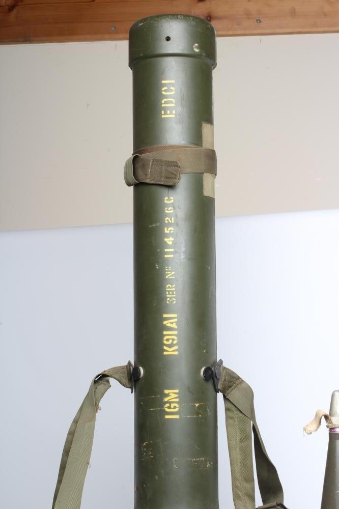 A JAVELIN MISSILE LAUNCHER CARRYING CASE Image