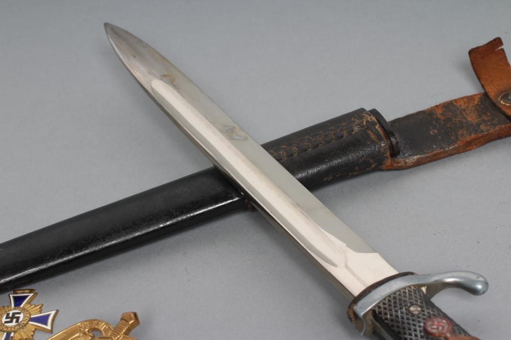 A THIRD REICH DRESS BAYONET Image