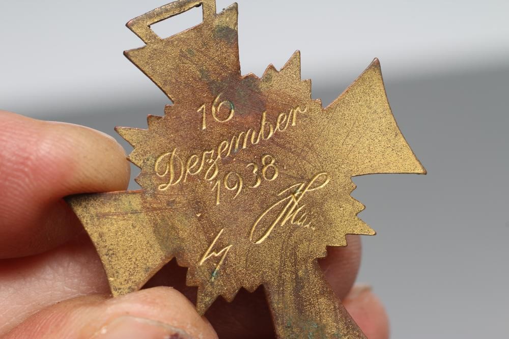 A THIRD REICH DRESS BAYONET Image