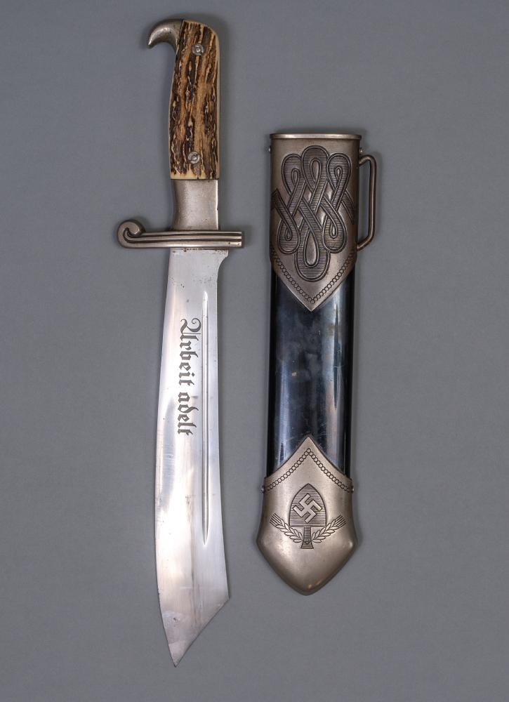 A THIRD REICH RAD HEWER/DAGGER Image