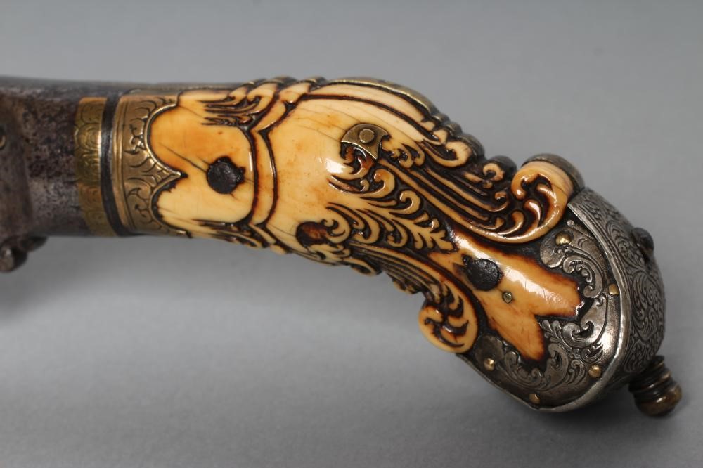 A CEYLONESE PHIA KAETTA KNIFE Image
