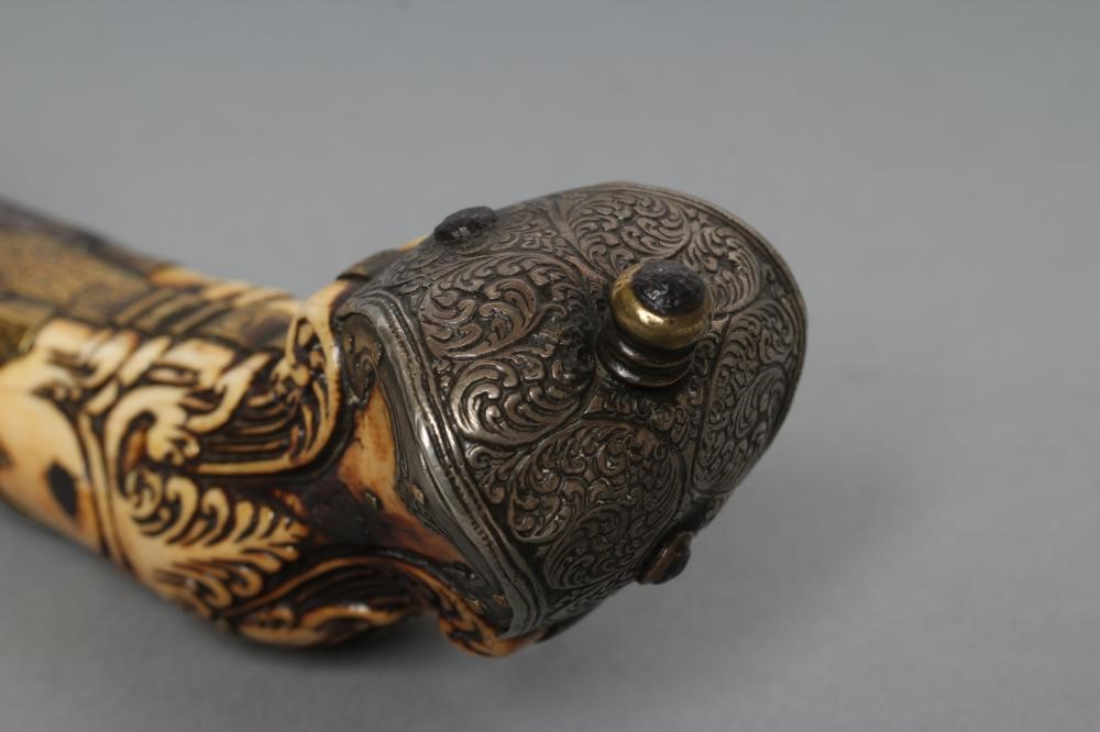 A CEYLONESE PHIA KAETTA KNIFE Image