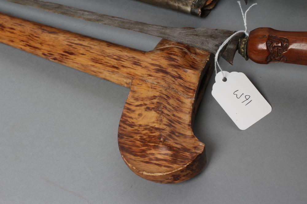 TWO MALAY KRIS Image