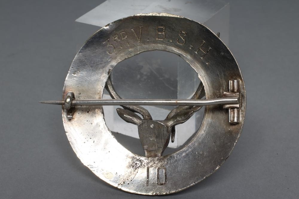 A 3RD VOLUNTEER BATTALION SEAFORTH HIGHLANDERS PLAID BROOCH Image