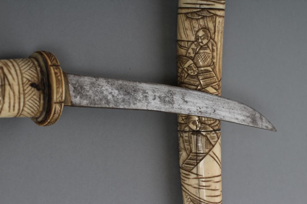 A JAPANESE TANTO Image