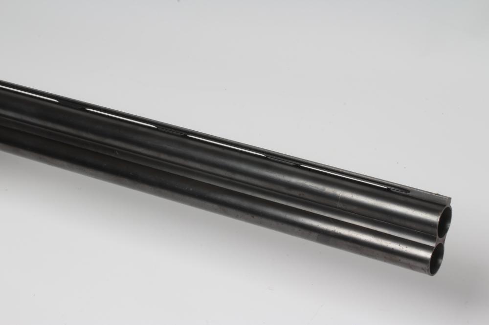 A BERETTA 687 SILVER PIGEON 12 BORE OVER & UNDER SHOTGUN Image