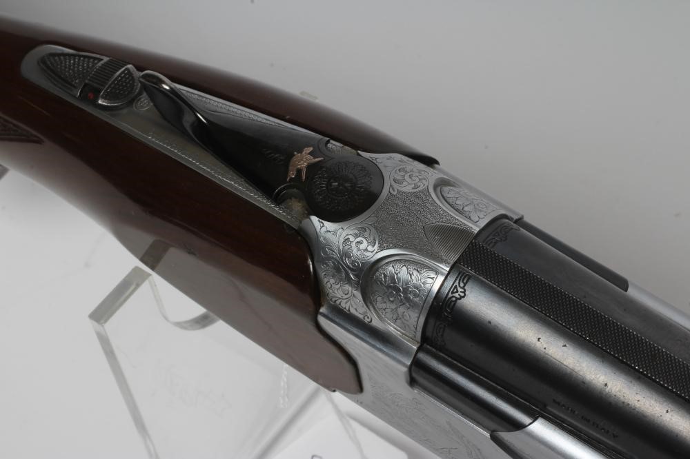 A BERETTA 687 SILVER PIGEON 12 BORE OVER & UNDER SHOTGUN Image