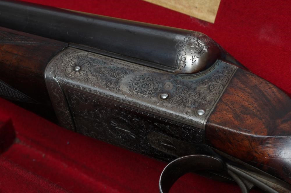 A CASED CHARLES INGRAM 12 BORE SIDE BY SIDE SHOTGUN Image