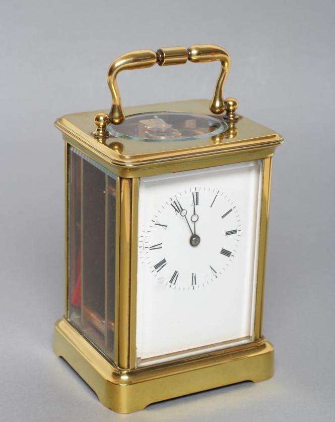 A BRASS CASED CARRIAGE CLOCK Image