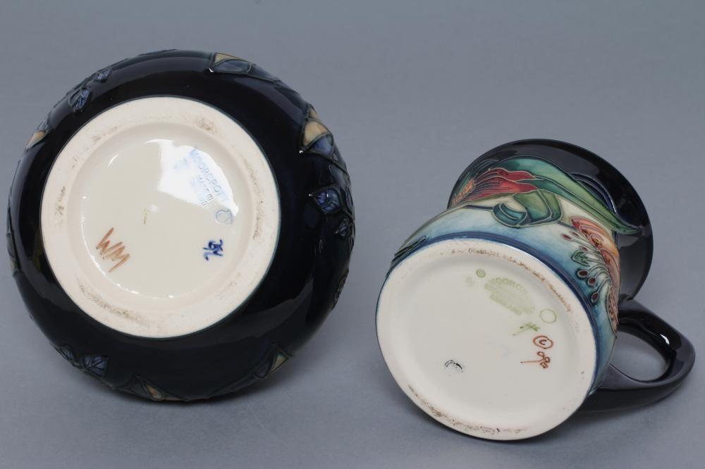 A MOORCROFT POTTERY BLACKBERRY PATTERN VASE Image